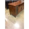 Image 2 : MODERN ENTERTAINMENT STAND