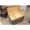 Image 2 : WOOD BOUND STORAGE TRUNK WITH TRY LINER