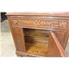 Image 3 : ANTIQUE KRUG COURT CUPBOARD WITH KEY