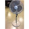 Image 1 : WIND CHASER FLOOR FAN