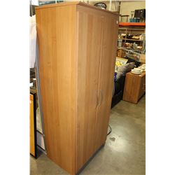MAPLE WARDROBE