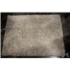 Image 1 : SMALL SHAG AREA CARPET