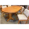 Image 3 : OAK DINING TABLE WITH LEAF AND FOUR CHAIRS