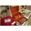 Image 2 : EASTERN INLAID JEWELERY BOX AND SMALL LAP TABLE