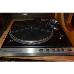 TOSHIBA SELF DRIVE FULLY AUTOMATIC RECORD PLAYER