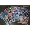 Image 1 : TRAY OF DC COMICS WITH HOLOGRAPHIC 32 COVER PAGE