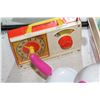 Image 3 : LOT OF COLLECTABLE VINTAGE FISHER PRICE TOYS