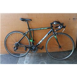 BLACK AND GREEN VILANO BIKE