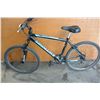 Image 1 : BLACK AND BLUE DIADORA BIKE