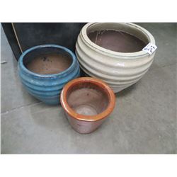 NEW 3 PIECE VIETNAMESE POTTERY SET