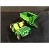 Image 2 : JOHN DEERE SCALE MODEL GATOR, WITH TRAILER ATTACHMENT 500, APPROX. 2.5'' TALL