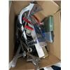 Image 1 : BOX OF ASSORTED SMALL HAND TOOLS