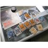 Image 2 : 72 SEALED PACKAGES OF HOCKEY CARDS/2 HOCKEY COLLECTIBLE COINS/13 SPECIALTY CARDS/HOCKEY LEGENDS