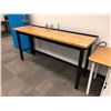 Image 1 : 6 FT WOOD TOP TECH TABLE