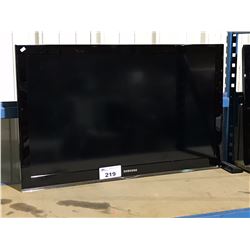 SAMSUNG 40" HD WALL MOUNT TELEVISION