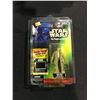 Image 2 : 2 FIGURES IN ORIGINAL PACKAGE: KENNER STAR WARS POWER OF THE FORCE FREEZE FRAME HAN SOLO IN ENDOR