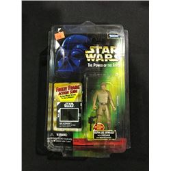 2 FIGURES IN ORIGINAL PACKAGE: KENNER STAR WARS POWER OF THE FORCE FREEZE FRAME LUKE SKYWALKER  IN