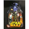 Image 3 : 3 STAR WARS HASBRO REVENGE OF THE SITH FIGURES IN ORIGINAL PACKAGE