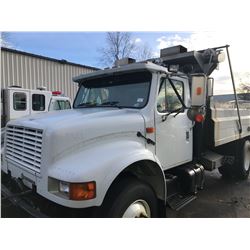 1993 INTERNATIONAL DUMP TRUCK, WHITE, VIN # 1HTSDN2R9PH483668