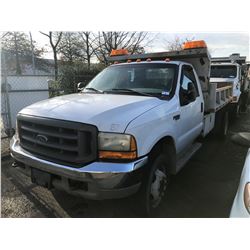 1999 FORD 2WHDR, F-550 SUPERDUTY, WHITE, DUMP, 7.3L, DIESEL, MANUAL, VIN#1FDAF56F9XEB27964,