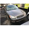 Image 2 : 2004 FORD TAURUS SE, 4 DOOR SEDAN, GREY, VIN # 1FAFP53U74G146593