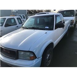 2003 GMC SONOMA SL, WHITE, PICKUP, 4.3L, GAS, AUTOMATIC, VIN#1GTDT19XX38246896, 101,680KMS,