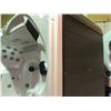 Image 4 : CAL SPAS 8' X 8' HOT TUB WITH GYPSUM INTERIOR AND MIST EXTERIOR.  TUB FEATURES: