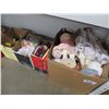 Image 2 : LARGE LOT OF DOLLS/HOUSEHOLD GOODS/MISC
