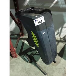 YARD WORKS ELECTRIC GARDEN SHREDDER