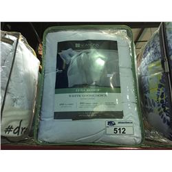 THE SEASONS COLLECTION FULL/QUEEN SIZE WHITE GOOSE DOWN COMFORTER