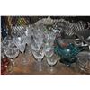 Image 2 : SHELF LOT OF GLASSWARE