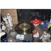 Image 2 : SHELF LOT OF MISC COLLECTABLES