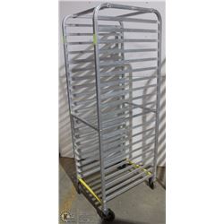 20  PAN BAKING RACK WITH FRONT/BACK CROSS BEAM