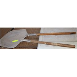 LOT OF 2 PIZZA PADDLES