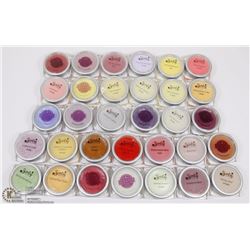 LOT OF 30+ ASSORTED SCENTSY WAXES