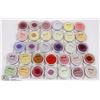 Image 1 : LOT OF 30+ ASSORTED SCENTSY WAXES
