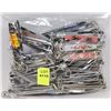 Image 1 : BAG OF ASSORTED NAIL CLIPPERS