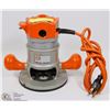 Image 1 : BLACK & DECKER ELECTRIC ROUTER