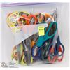 Image 1 : BAG OF SCISSORS