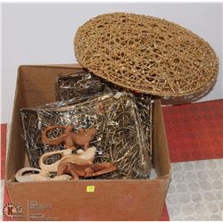 ESTATE BOX OF ASSORTED INDONESIAN ART & BASKETS