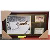 Image 1 : BOBBY ORR THE GOAL FRAMED W/ ROOKIE (REPLICA).