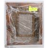 Image 1 : LOT OF 3 FRAMED PICTURES.