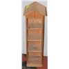 Image 1 : SMALL PINE SHELF.