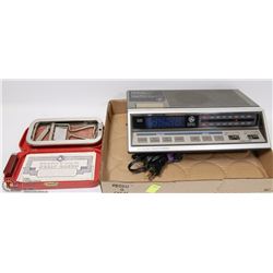VINTAGE G.E. ELECTRIC AM/FM CLOCK RADIO #7-4663A,