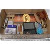 Image 1 : FLAT W/WOOD CARVINGS, GRINDER & SCALE,