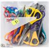 Image 1 : BAG OF MULTI COLOURED SCISSORS