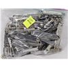 Image 1 : BAG OF ASSORTED NAIL CLIPPERS
