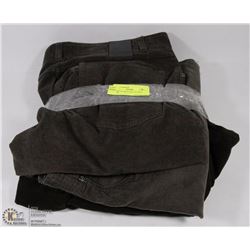 3 PAIRS OF MENS SIZE 36 CORD PANTS