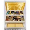 Image 1 : MADE IN USA VINTAGE LARGE JEWELRY BOX WITH