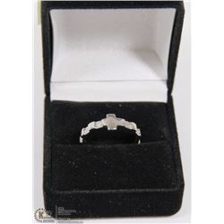 .925 SILVER RING - SIZE 7 - JEWELLERY